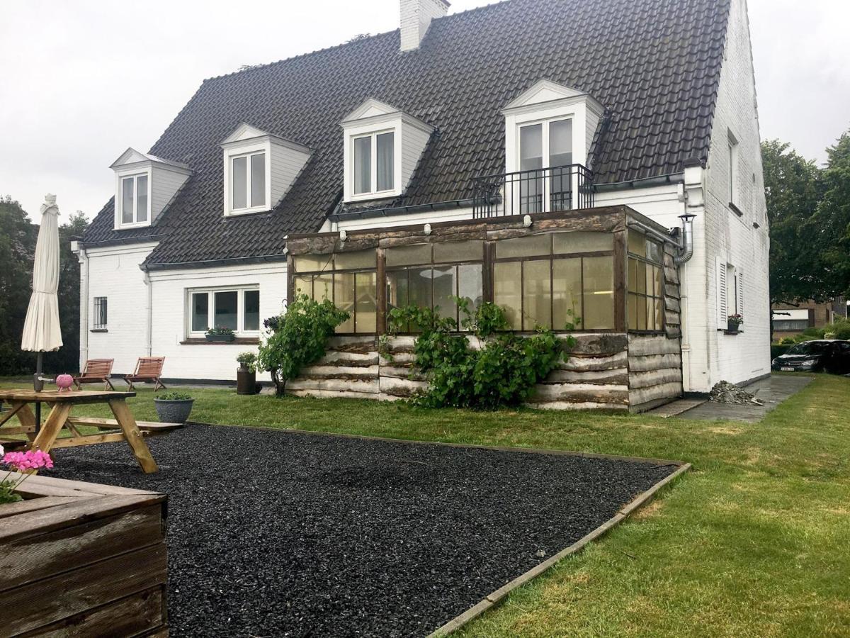 Maison Blanche Wielsbeke Exteriör bild